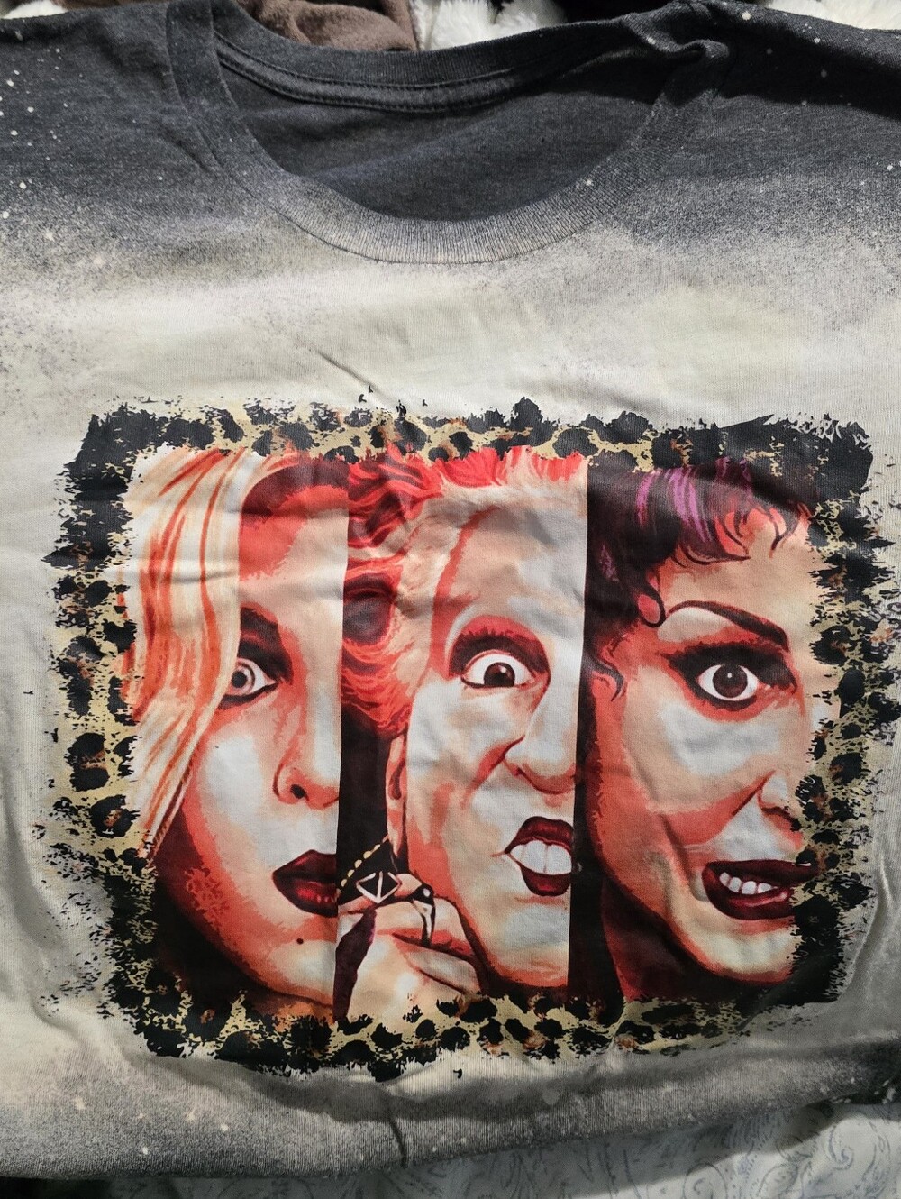 Graphic Black & Cream Hocus Pocus Faces TEE